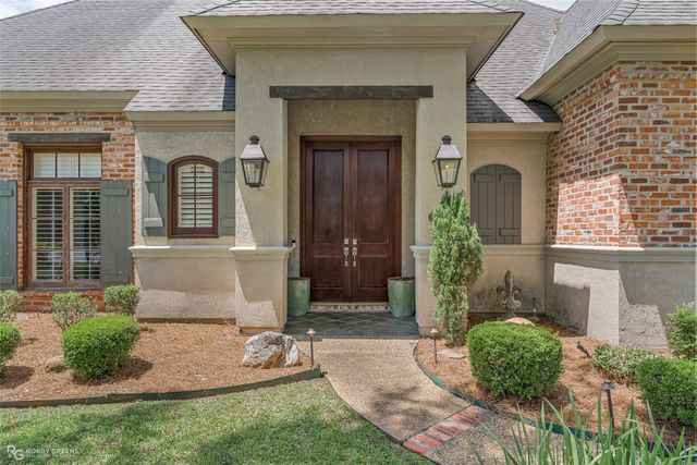 10940 Belle Cour Way, Shreveport, LA 71106