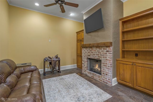 10940 Belle Cour Way, Shreveport, LA 71106