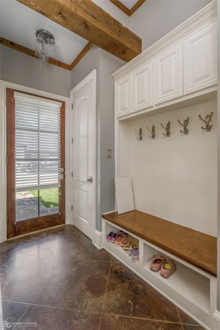 10940 Belle Cour Way, Shreveport, LA 71106