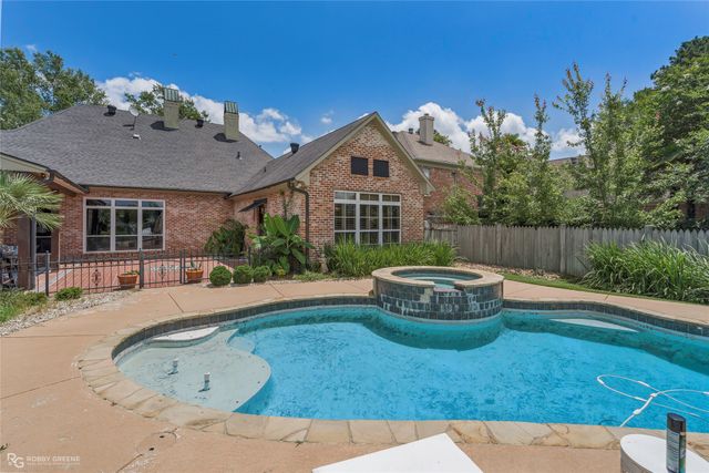 10940 Belle Cour Way, Shreveport, LA 71106