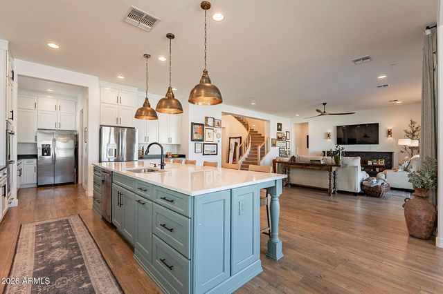 9960 E STROBE Avenue, Mesa, AZ 85212