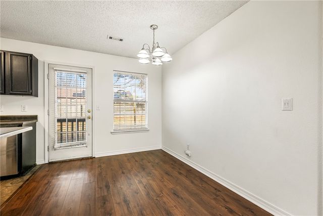 3374 Cornell Drive, Fayetteville, AR 72704