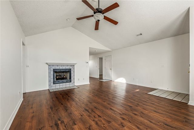 3374 Cornell Drive, Fayetteville, AR 72704