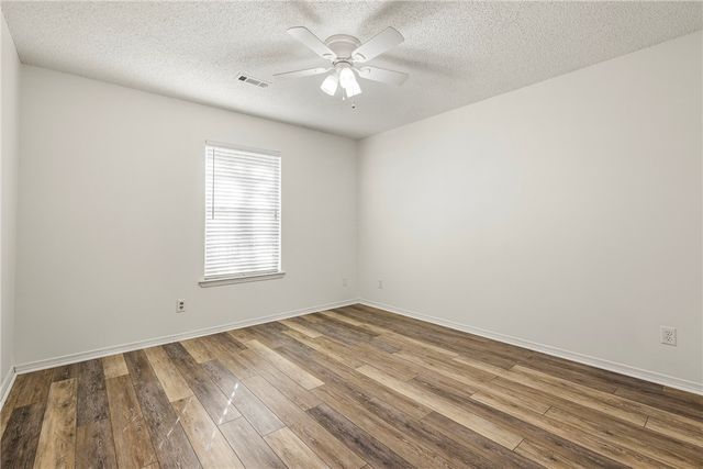 3374 Cornell Drive, Fayetteville, AR 72704