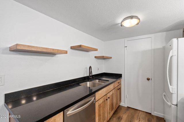 7863 E KEIM Drive, Scottsdale, AZ 85250