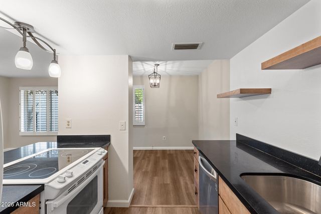 7863 E KEIM Drive, Scottsdale, AZ 85250