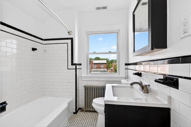 62 YORKWAY, Baltimore, MD 21222