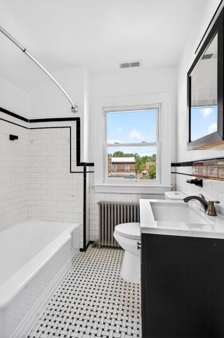 62 YORKWAY, Baltimore, MD 21222
