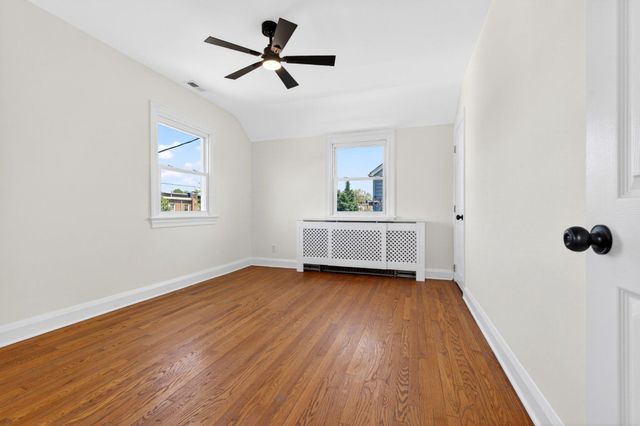 62 YORKWAY, Baltimore, MD 21222