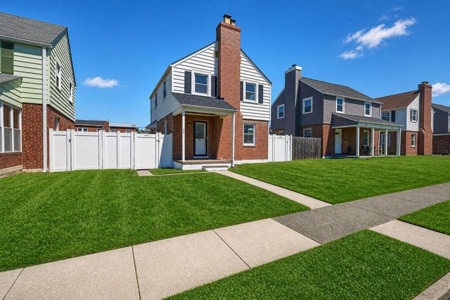 62 YORKWAY, Baltimore, MD 21222