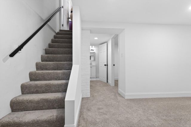 62 YORKWAY, Baltimore, MD 21222