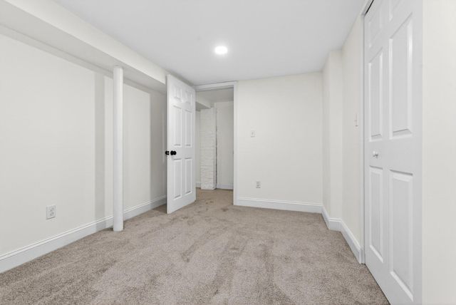 62 YORKWAY, Baltimore, MD 21222