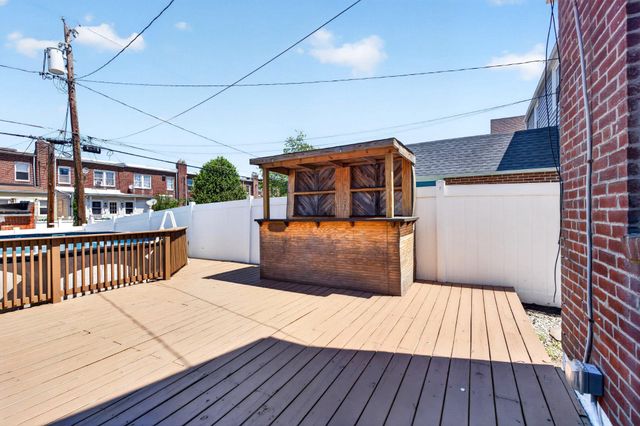 62 YORKWAY, Baltimore, MD 21222