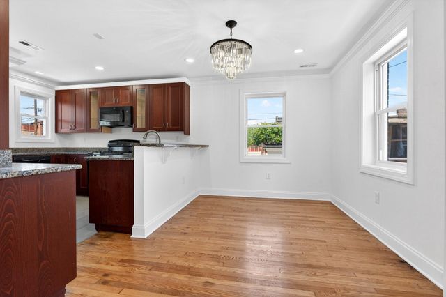 62 YORKWAY, Baltimore, MD 21222