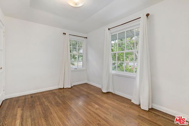 800 Warner Avenue, Los Angeles, CA 90024