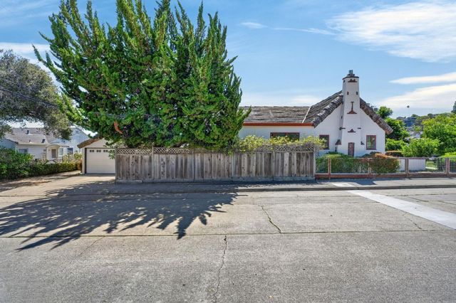 1503 King Street, Santa Cruz, CA 95060