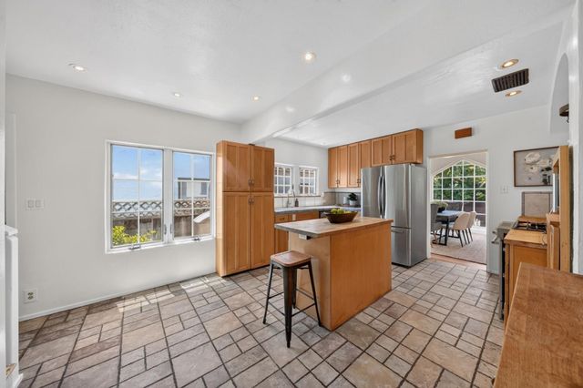 1503 King Street, Santa Cruz, CA 95060