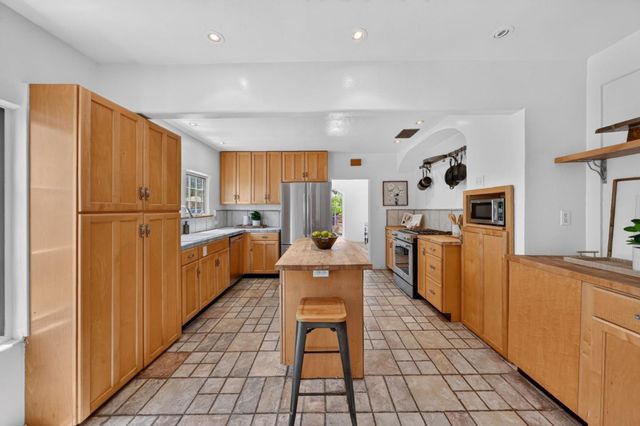 1503 King Street, Santa Cruz, CA 95060