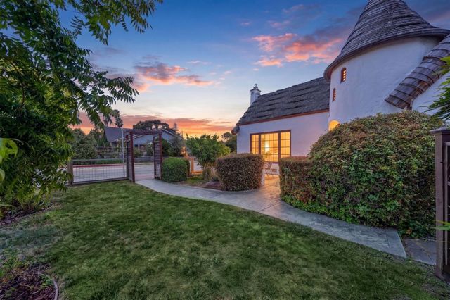 1503 King Street, Santa Cruz, CA 95060