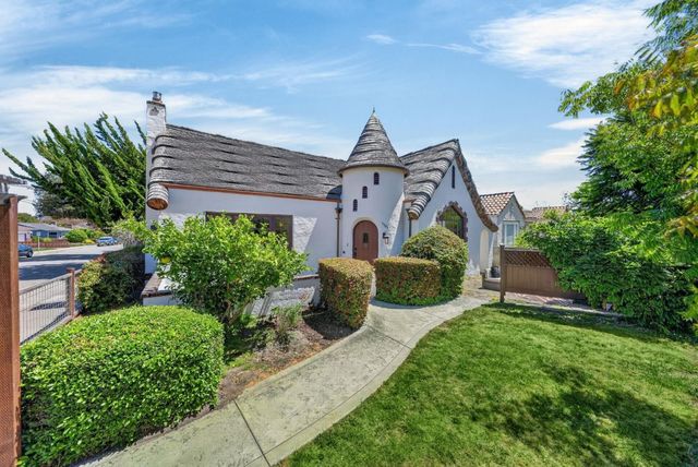 1503 King Street, Santa Cruz, CA 95060