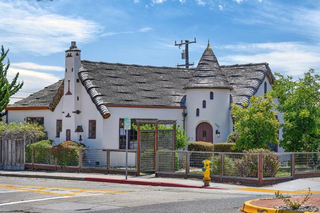 1503 King Street, Santa Cruz, CA 95060