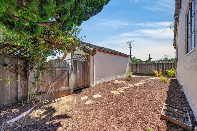 1503 King Street, Santa Cruz, CA 95060