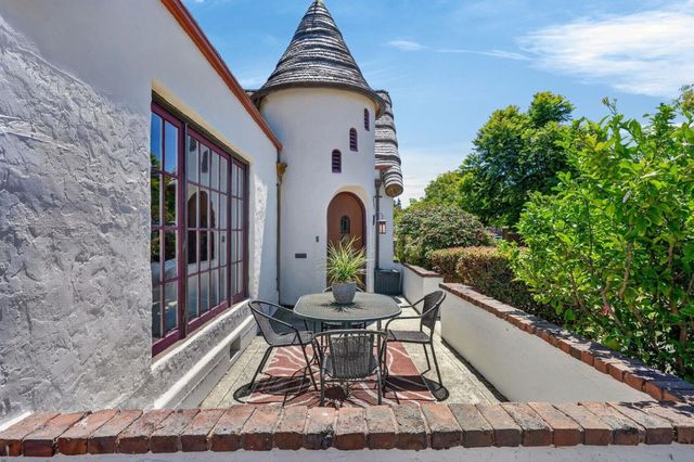 1503 King Street, Santa Cruz, CA 95060