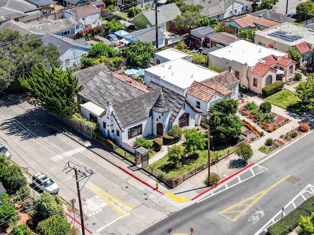 1503 King Street, Santa Cruz, CA 95060