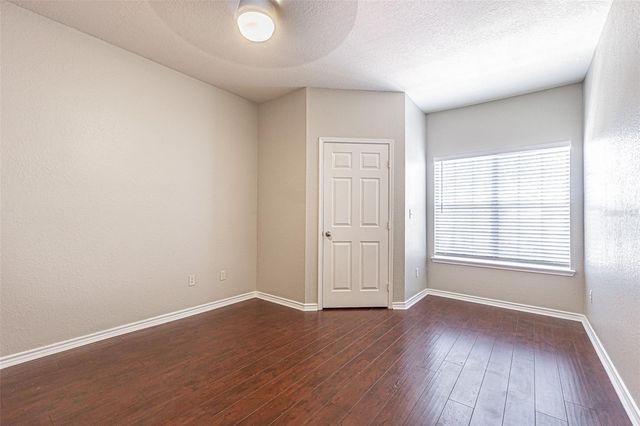 4316 BAYSIDE VILLAGE DRIVE 302, Tampa, FL 33615