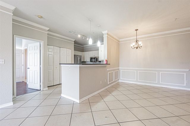 4316 BAYSIDE VILLAGE DRIVE 302, Tampa, FL 33615