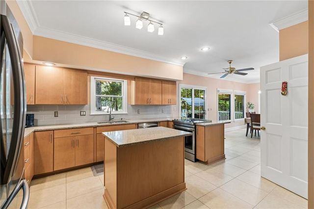 210 Wessex Court, Sandy Springs, GA 30328