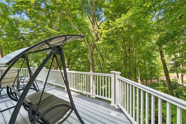 210 Wessex Court, Sandy Springs, GA 30328
