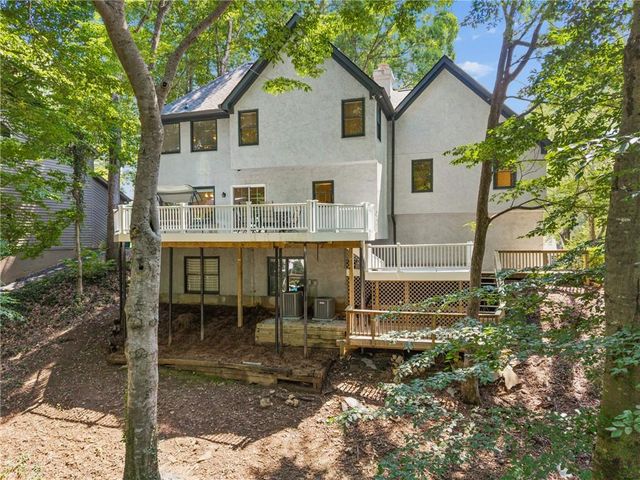 210 Wessex Court, Sandy Springs, GA 30328