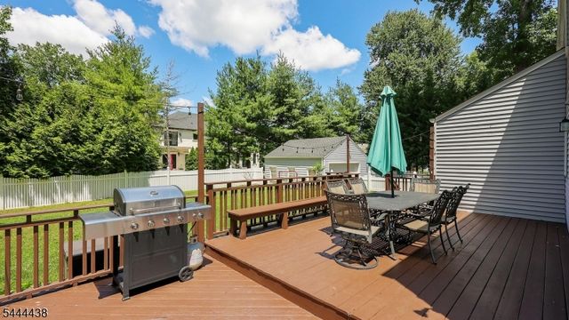2263 Hill Rd, Scotch Plains Twp., NJ 07076