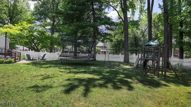 2263 Hill Rd, Scotch Plains Twp., NJ 07076