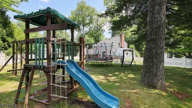 2263 Hill Rd, Scotch Plains Twp., NJ 07076