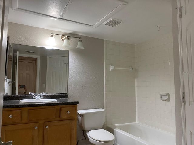 400 LAKE PLACID COURT 104, Altamonte Springs, FL 32701