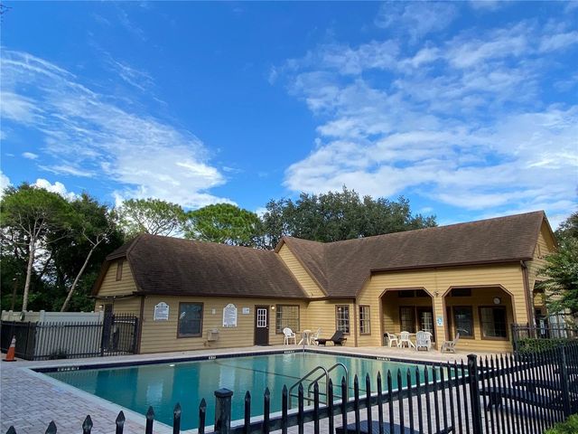 400 LAKE PLACID COURT 104, Altamonte Springs, FL 32701