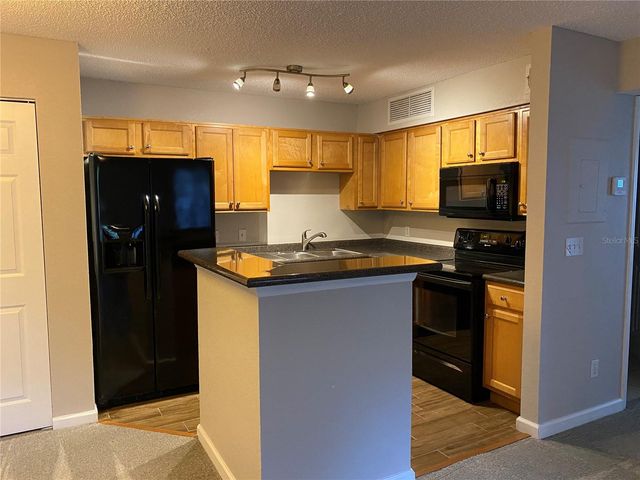 400 LAKE PLACID COURT 104, Altamonte Springs, FL 32701