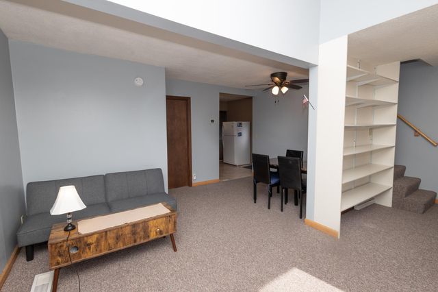 2047 Nokomis Avenue, Saint Paul, MN 55119