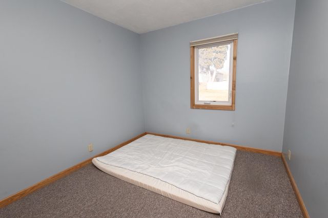2047 Nokomis Avenue, Saint Paul, MN 55119