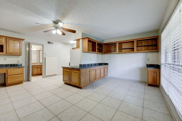 1311 Antoine Drive 146, Houston, TX 77055