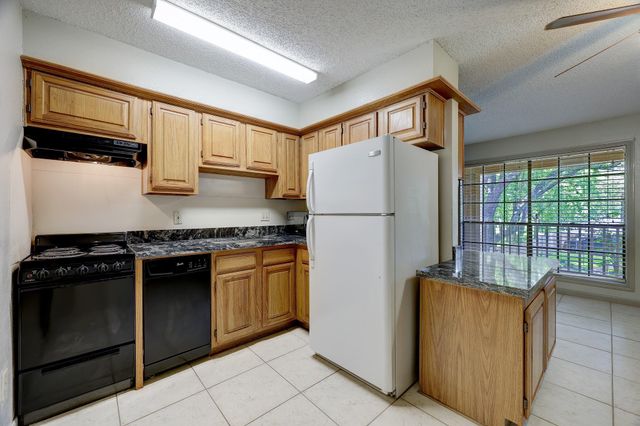 1311 Antoine Drive 146, Houston, TX 77055