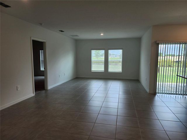 1009 CALICO POINTE CIRCLE, Groveland, FL 34736