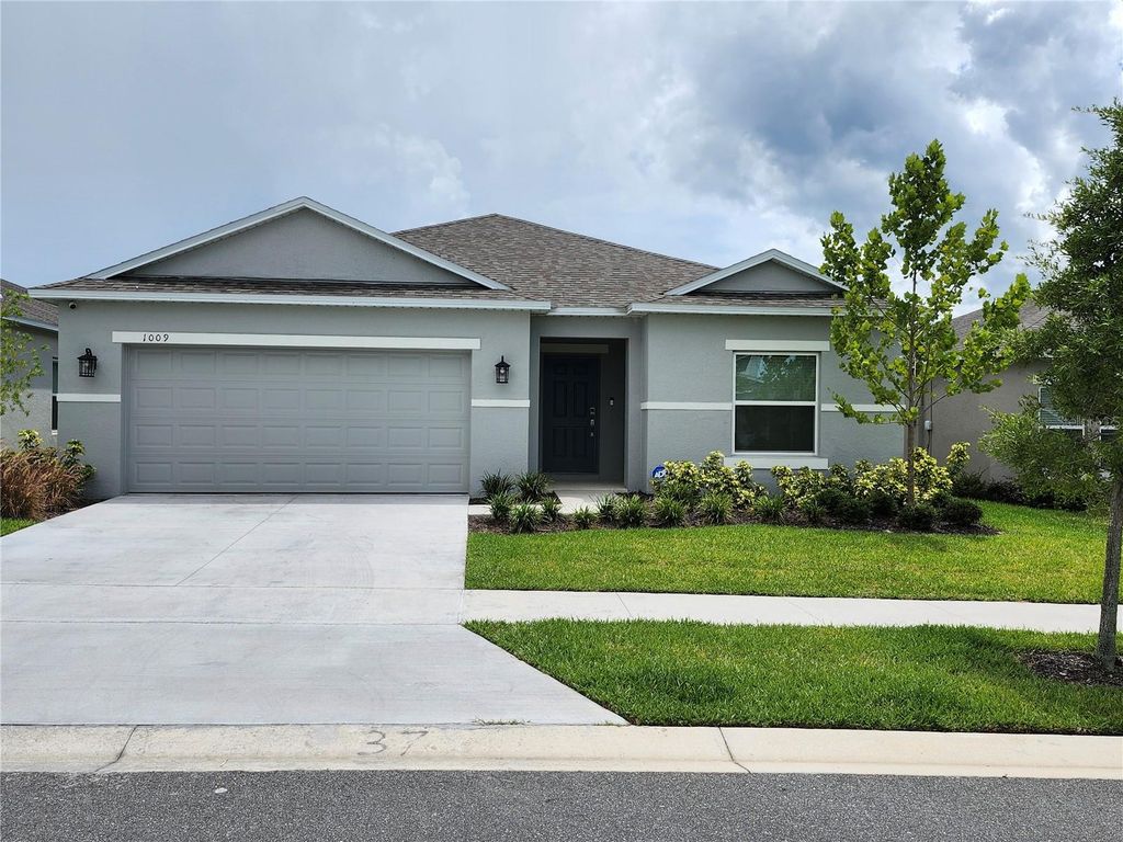 1009 CALICO POINTE CIRCLE, Groveland, FL 34736