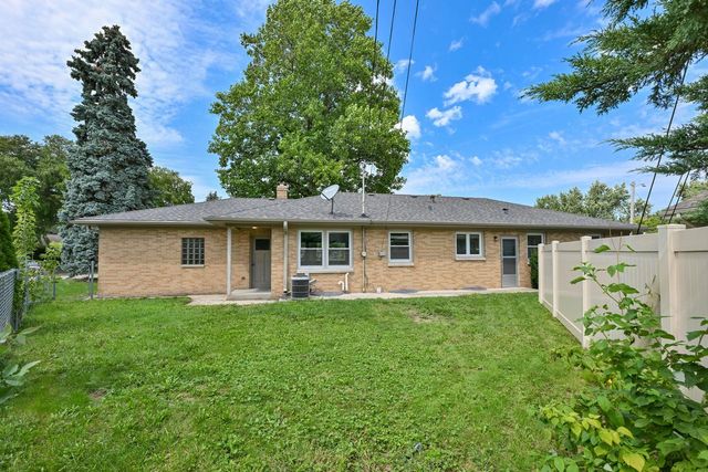 3433 Stratford AVENUE, Racine, WI 53402