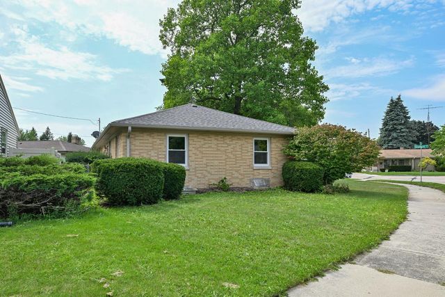 3433 Stratford AVENUE, Racine, WI 53402