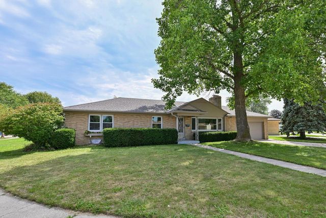 3433 Stratford AVENUE, Racine, WI 53402