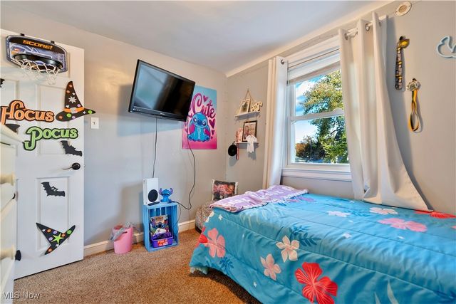 1361 Crescent Road SW, Canton, OH 44710