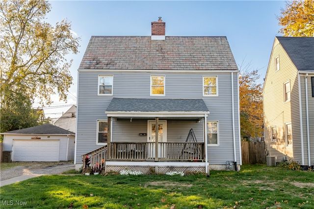 1361 Crescent Road SW, Canton, OH 44710